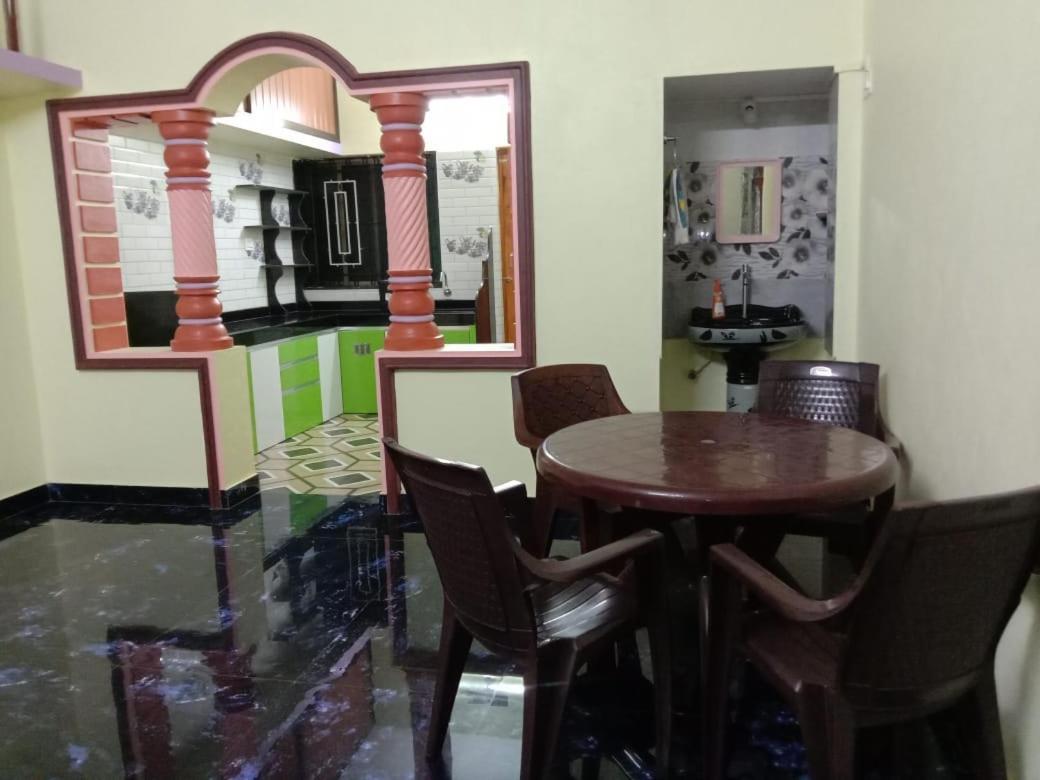 Vian Homestay Honavar Exterior foto